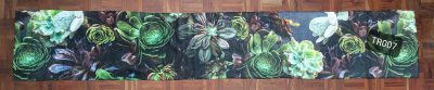 Table Runner TR007